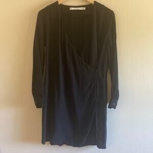 & Other Stories Dress Size 8 Long Sleeve Black Wrap Dress